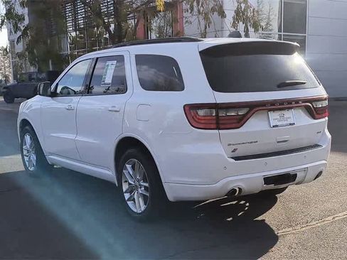 Used 2024 Dodge Durango GT image 7
