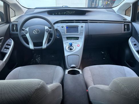 Used 2013 Toyota Prius Three w/ Protection Pkg FWD image 17