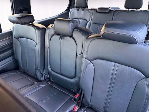 New 2026 Jeep Grand Wagoneer Limited image 13