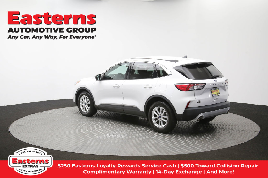 Used 2022 Ford Escape SE FWD image 64