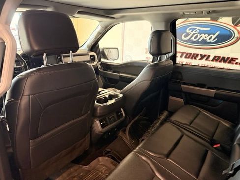 Used 2021 Ford F150 Lariat w/ Equipment Group 502A High AWD/4WD image 15