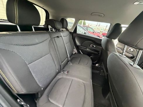 Used 2016 Kia Soul + w/ Audio Package FWD image 16