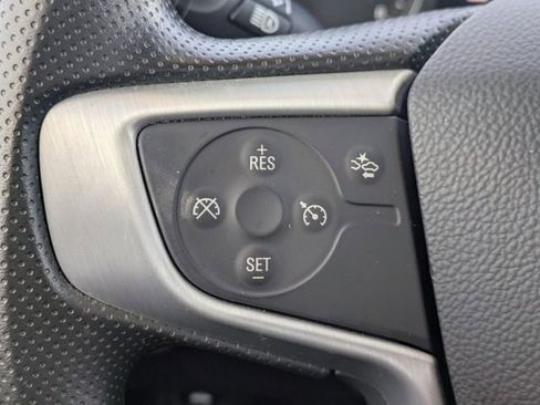 Used 2023 GMC Terrain SLE w/ Driver Convenience Package image 27