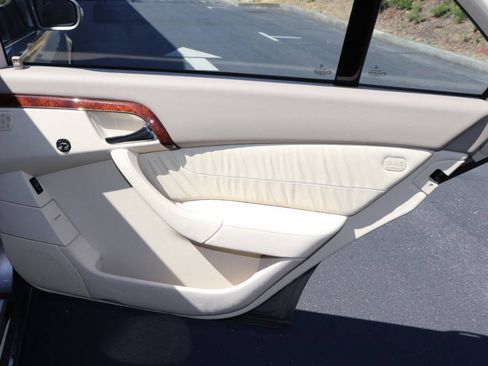 Used 2003 Mercedes-Benz S 500 image 44