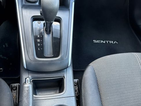 Used 2018 Nissan Sentra S FWD image 22
