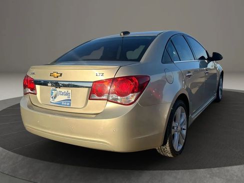 Used 2016 Chevrolet Cruze LTZ w/ Enhanced Safety Package image 8