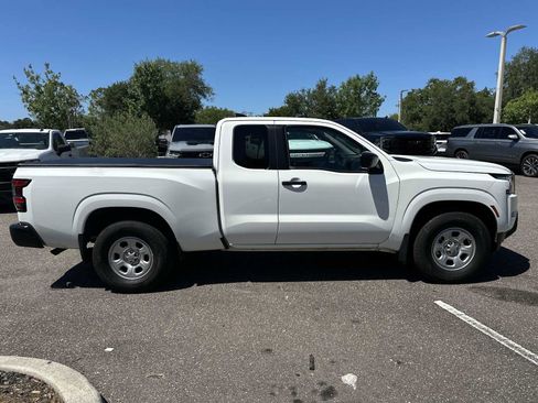Used 2024 Nissan Frontier S RWD image 7