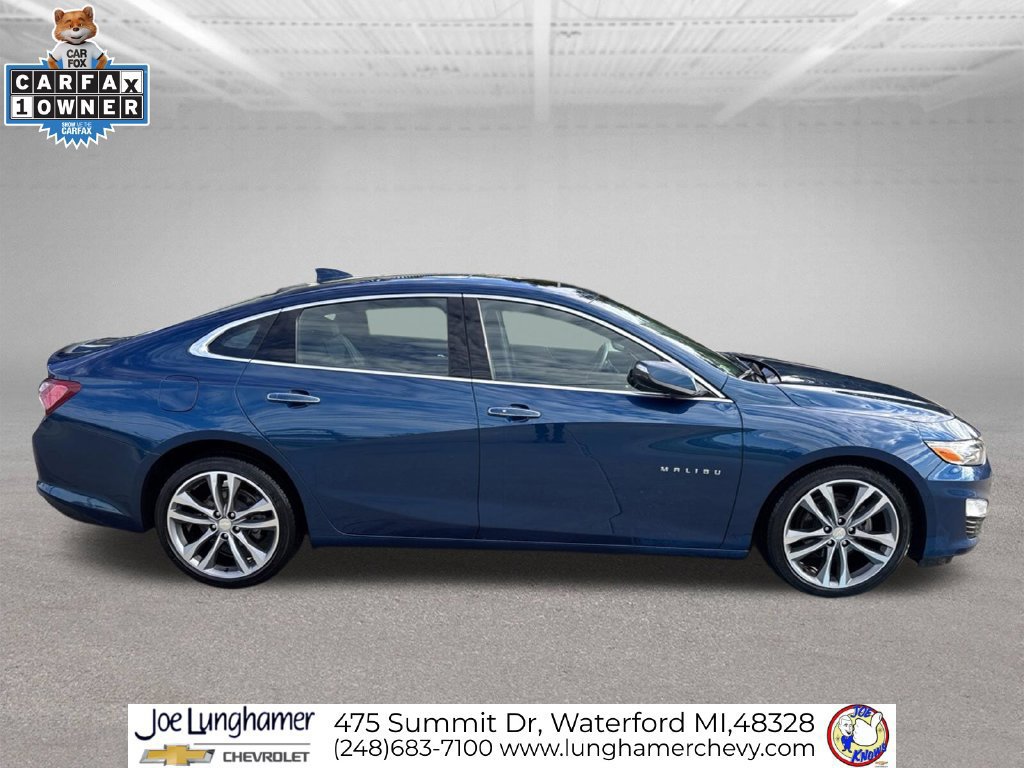 Certified 2019 Chevrolet Malibu Premier w/ Sun and Wheel Package FWD image 2