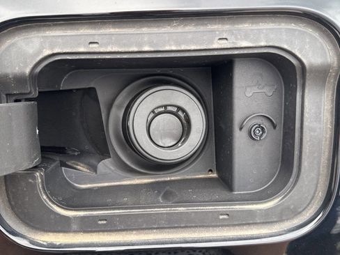 New 2025 Jeep Grand Cherokee Laredo X w/ Luxury Tech Group I image 20