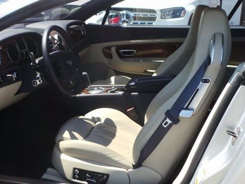 Used 2005 Bentley Continental GT image 12