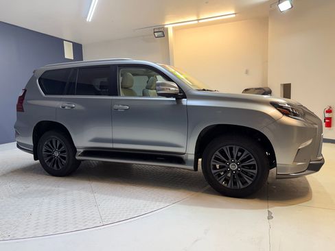 Used 2021 Lexus GX 460 Premium AWD/4WD image 7