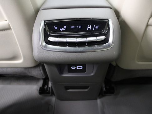 Certified 2024 Cadillac XT6 Premium Luxury w/ LPO, Floor Liner Package image 42