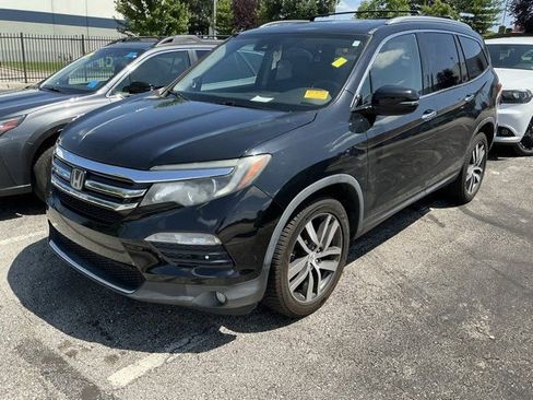 Used 2016 Honda Pilot Touring image 13