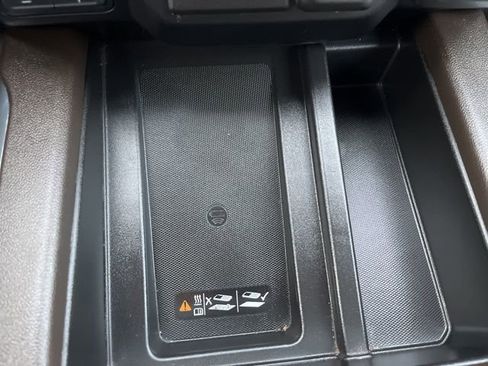 Used 2021 GMC Sierra 1500 SLT w/ SLT Premium Plus Package image 24