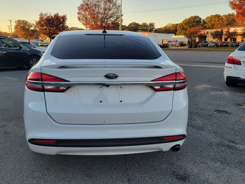 Used 2018 Ford Fusion S w/ Equipment Group 101A image 4