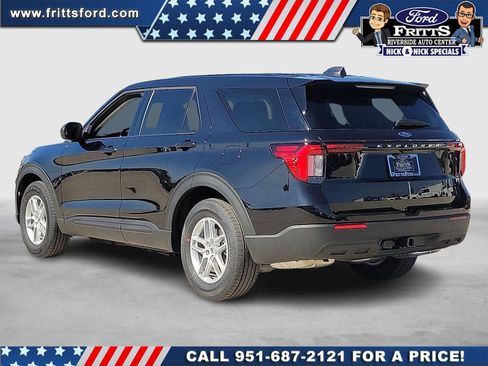 New 2026 Ford Explorer Active image 2
