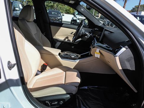 Used 2024 BMW 330e image 16