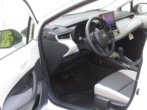 New 2026 Toyota Corolla LE FWD image 9