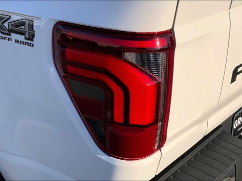 Used 2025 Ford F150 Lariat w/ Equipment Group 502A High image 27