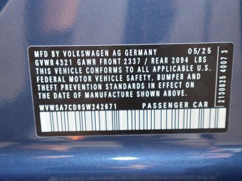 New 2025 Volkswagen GTI SE image 27