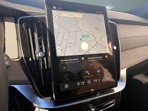 New 2026 Volvo XC90 B6 Plus w/ Protection Package Premier image 29