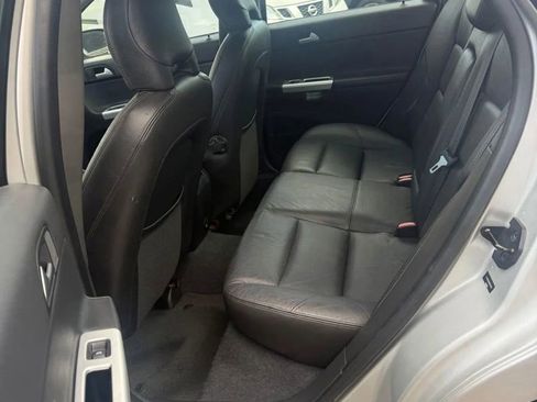 Used 2011 Volvo S40 T5 w/ Preferred Pkg FWD image 24