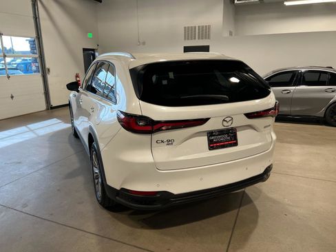 Used 2025 MAZDA CX-90 Plug-In Hybrid w/ Preferred image 5