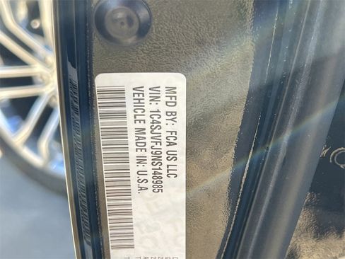 Used 2022 Jeep Grand Wagoneer Series II image 13