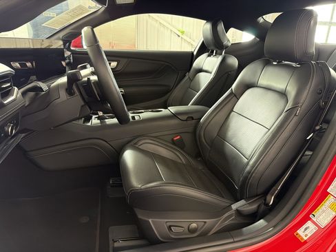 Used 2024 Ford Mustang GT Premium RWD image 5