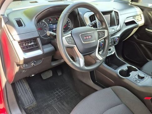 Certified 2024 GMC Terrain SLE w/ Driver Convenience Package AWD/4WD image 10