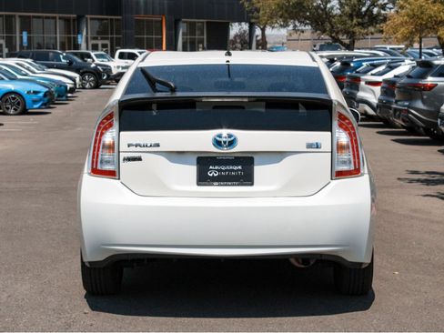 Used 2012 Toyota Prius Two FWD image 6