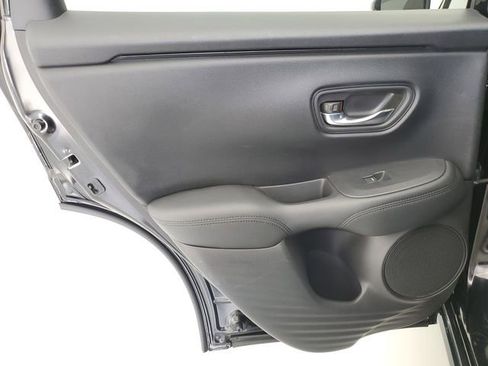 Used 2023 Honda HR-V LX image 14
