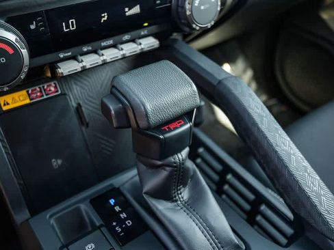 Used 2024 Toyota Tacoma TRD Off-Road w/ TRD Off Road Upgrade Package AWD/4WD image 26