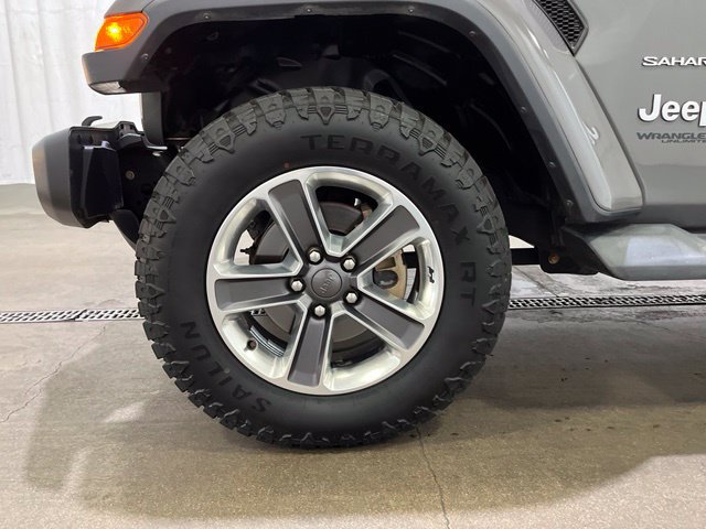 Used 2020 Jeep Wrangler Unlimited Sahara AWD/4WD image 24