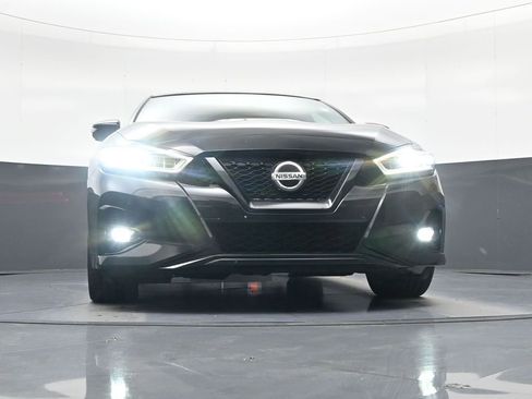 Used 2021 Nissan Maxima SR w/ Sport Mat Group image 18