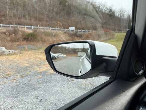 Used 2017 Honda Civic EX image 10