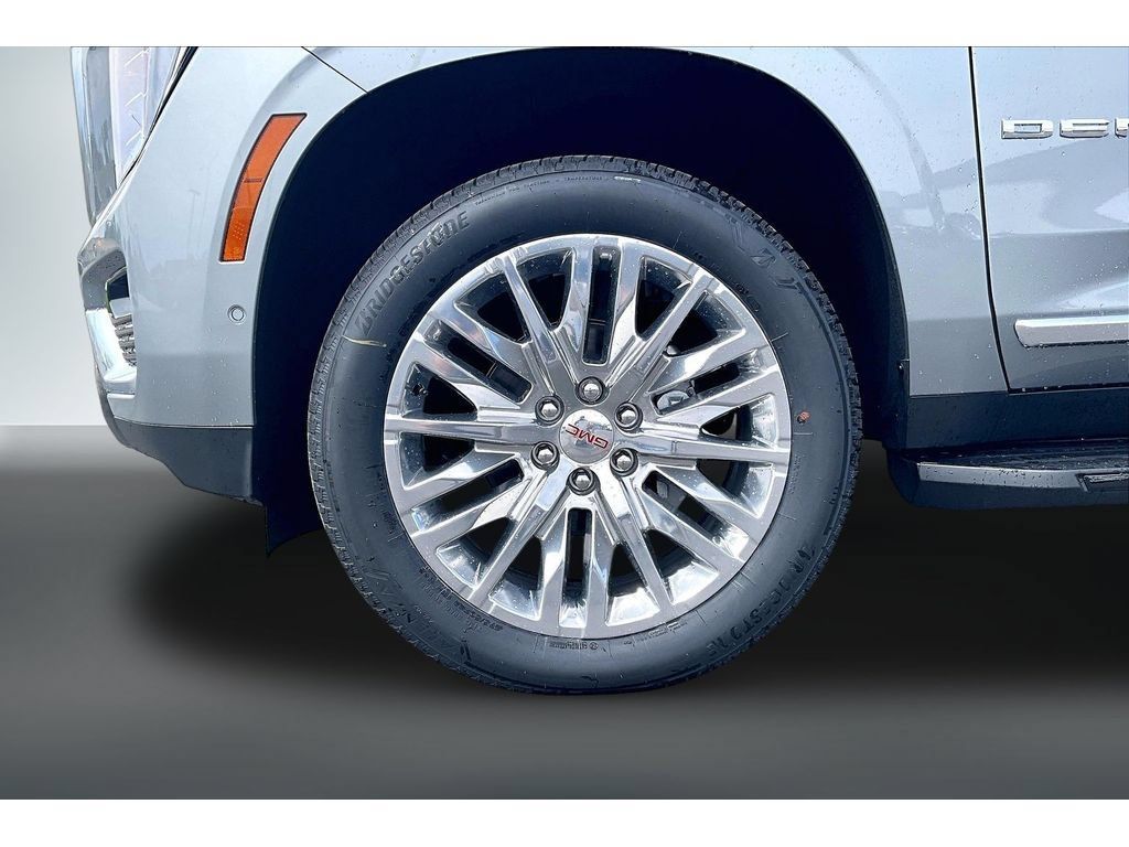 New 2026 GMC Yukon Denali w/ Advanced Technology Package AWD/4WD image 11