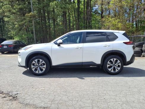 Used 2023 Nissan Rogue SV image 32