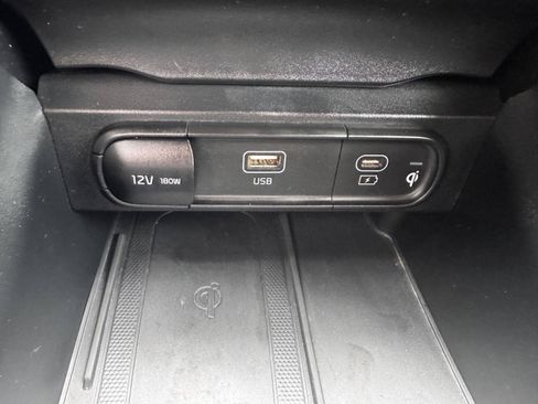 Used 2023 Kia Telluride S AWD/4WD image 23