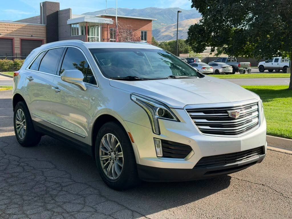 Used 2019 Cadillac XT5 Luxury AWD/4WD image 6