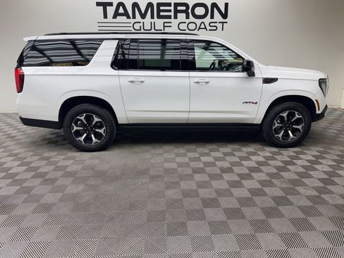 Used 2026 GMC Yukon XL AT4 w/ AT4 Premium Package AWD/4WD image 28