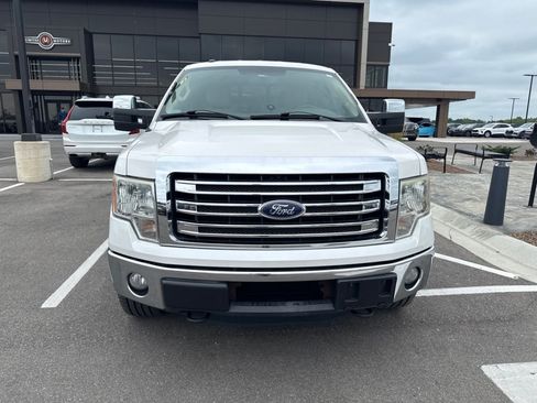 Used 2013 Ford F150 Lariat w/ Mid Equipment Group AWD/4WD image 2