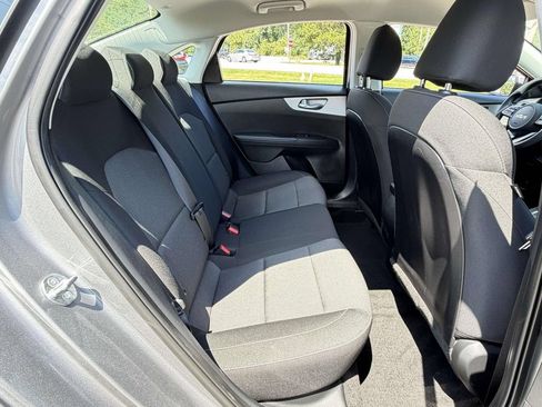 Used 2023 Kia Forte LXS w/ LXS Technology Package FWD image 10