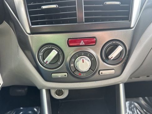 Used 2011 Subaru Forester 2.5X Premium image 18