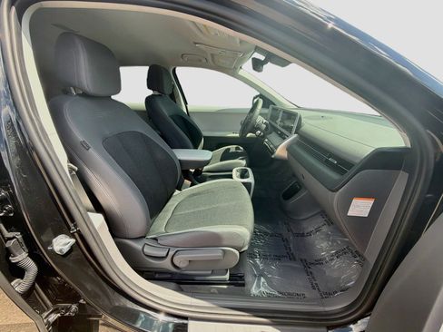 Used 2024 Hyundai Ioniq 5 SEL AWD/4WD image 32
