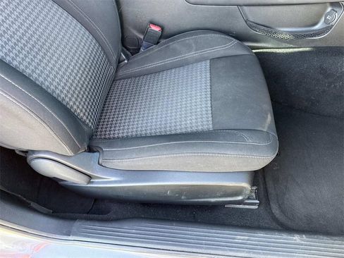 Used 2020 Dodge Challenger SXT w/ Driver Convenience Group image 24