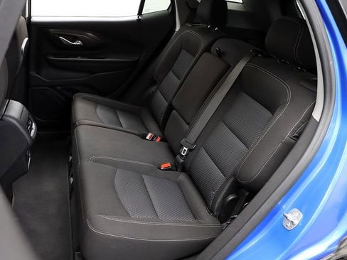 Certified 2024 GMC Terrain SLE image 11