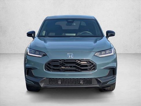 Used 2024 Honda HR-V Sport image 2