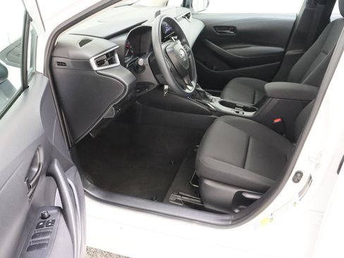 Certified 2024 Toyota Corolla LE FWD image 14