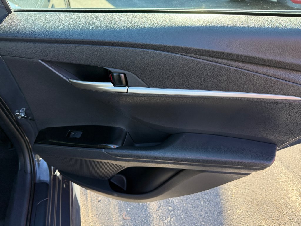 Certified 2025 Toyota Camry SE FWD image 20